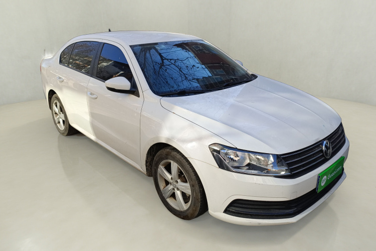 大众 朗逸 2017款 1.6L 自动风尚版车身外观3