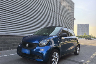 smart forfour 2016款 1.0L 52千瓦灵动版