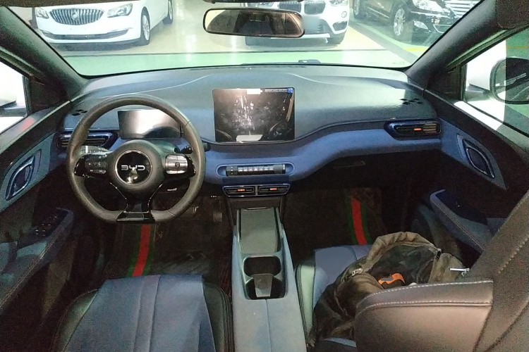 比亚迪 海鸥 2025款 305km 活力版中控内饰12