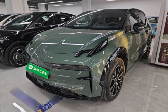 极氪X 2023款 后驱ME版 5座