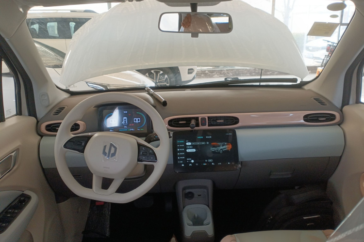 零跑汽车 零跑T03 2025款 310舒享版中控内饰7002