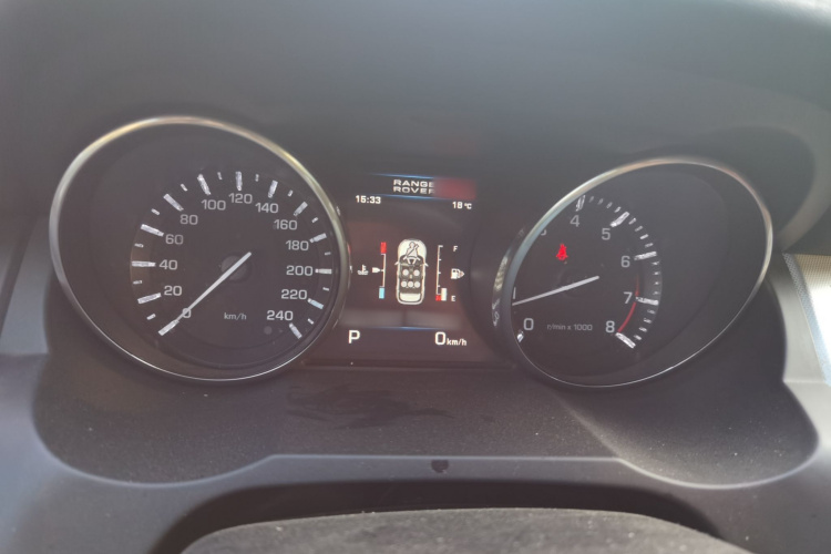 路虎 揽胜极光(进口) 2013款 2.0T 5门耀动版局部细节14