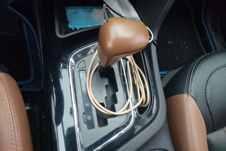 东南DX7 2015款 1.5T 自动豪华型局部细节18