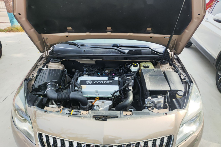 别克 君威 2015款 1.6T 精英技术型局部细节24