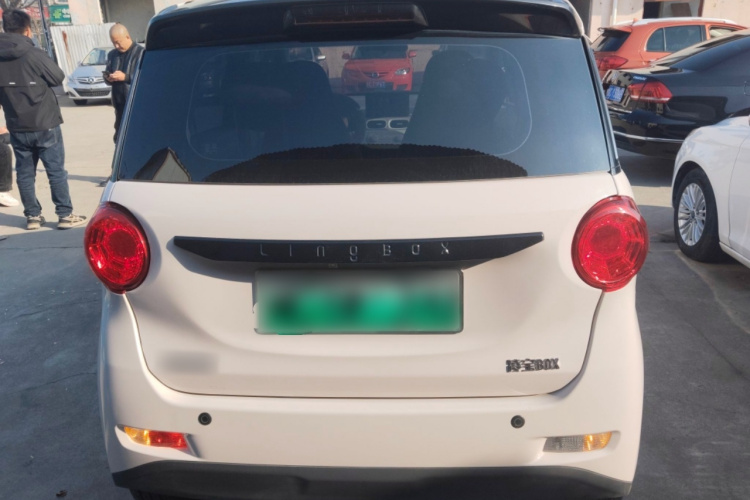 凌宝汽车 凌宝BOX 2022款 李清照Pro版 14.72kWh车身外观6004