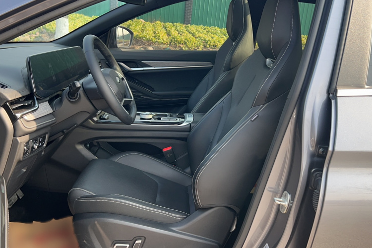 江淮汽车 江淮QX PHEV 2023款 120km 劲享版局部细节19