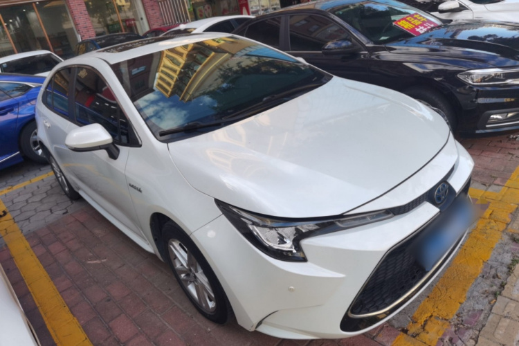 丰田 雷凌 2021款 双擎 1.8H E-CVT豪华版车身外观6002