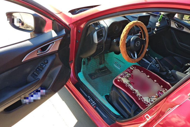 马自达3 昂克赛拉 2017款 三厢 1.5L 自动舒适型 国V中控内饰20