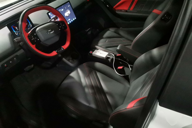 奇瑞新能源 奇瑞无界Pro 2022款 301km 灵兽版 磷酸铁锂中控内饰21