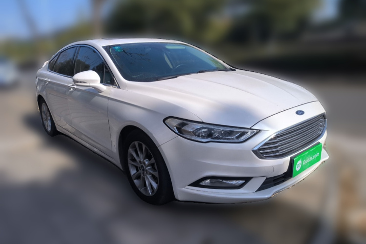 福特 蒙迪欧 2017款 EcoBoost 180 时尚型车身外观6002