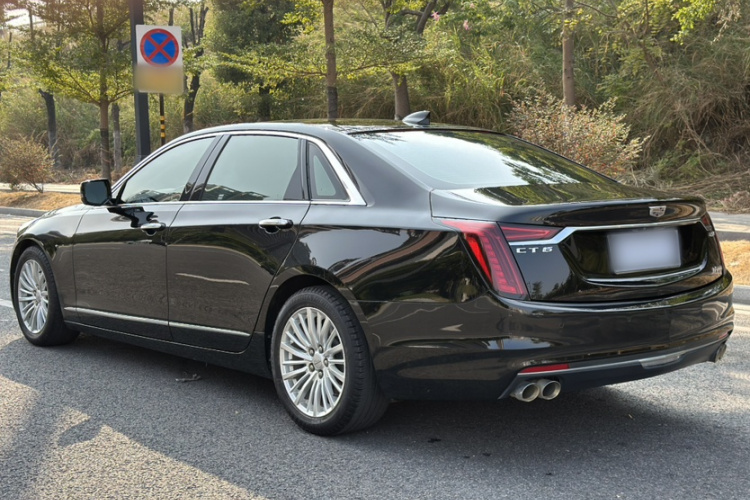 凯迪拉克CT6 2021款 28T 时尚型车身外观6010