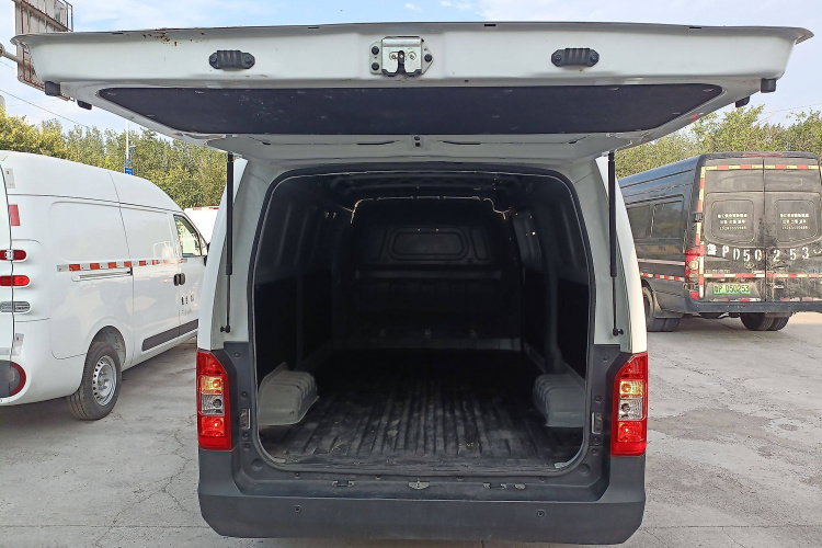 江汽集团 蓝猫 2023款 M1 中创新航 38.64kWh 精英版局部细节23