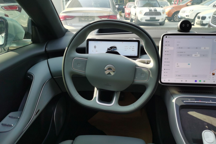 蔚来ET5T 2025款 75kWh Touring中控内饰13