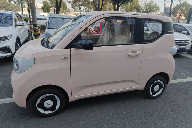 五菱汽车 宏光MINIEV 2024款 第三代 215km 青春版车身外观4