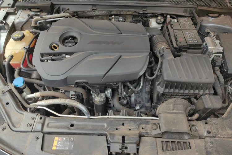 名爵 MG7 2023款 2.0T 自动猎美尊享版局部细节24