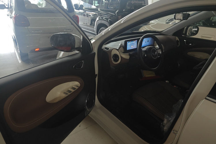 五菱汽车 五菱缤果 2024款 333km 悦享款中控内饰20