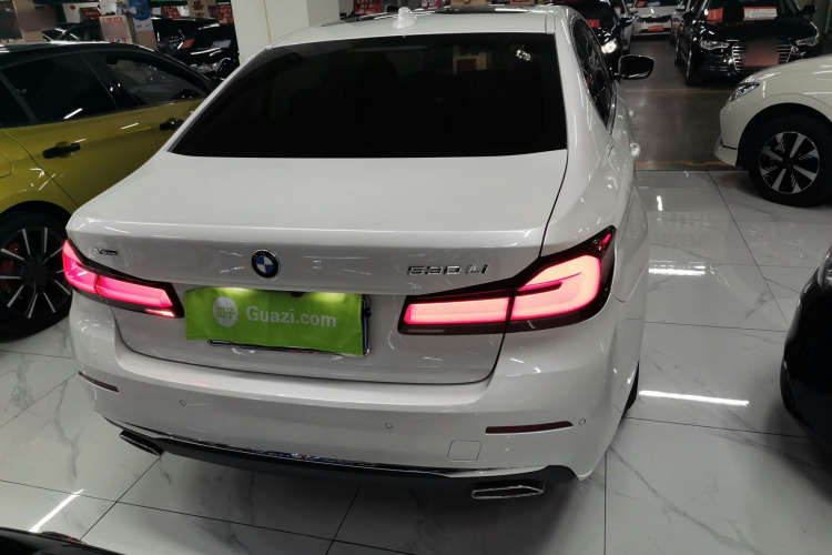 宝马5系 2021款 530Li xDrive 豪华套装车身外观6004