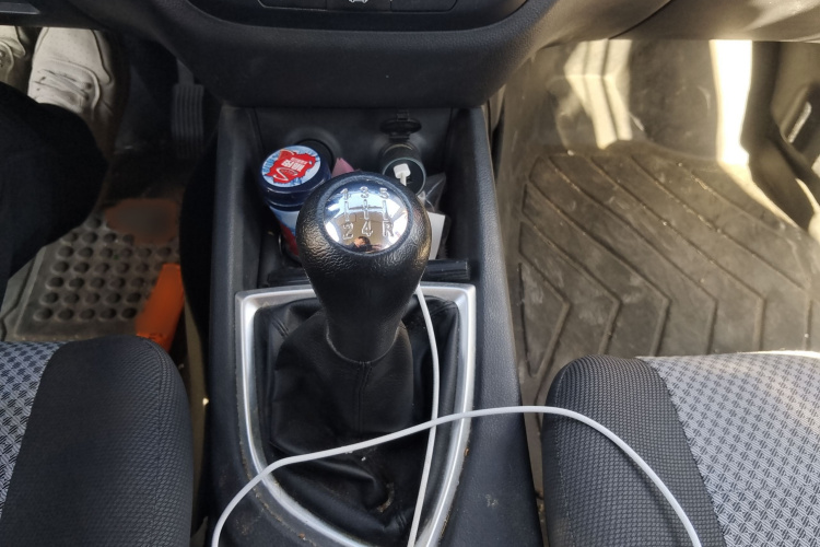 长安凯程 2021款 1.5L欧诺S智享版单蒸空调客车JL473QG局部细节18