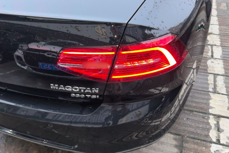 大众 迈腾 2018款 330TSI DSG 领先型车身外观9