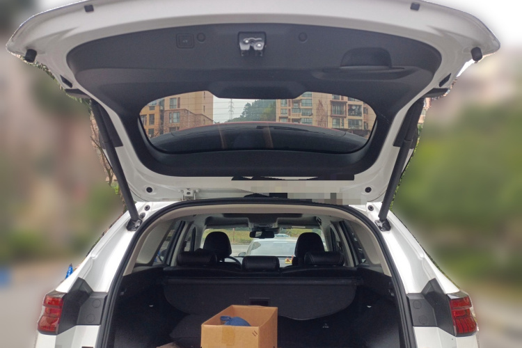 哈弗H6 2021款 第三代 1.5T 自动两驱Supreme中控内饰23