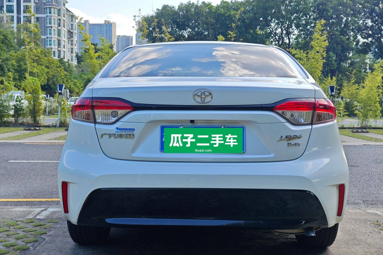 丰田 雷凌 2023款 185T CVT豪华版车身外观6004