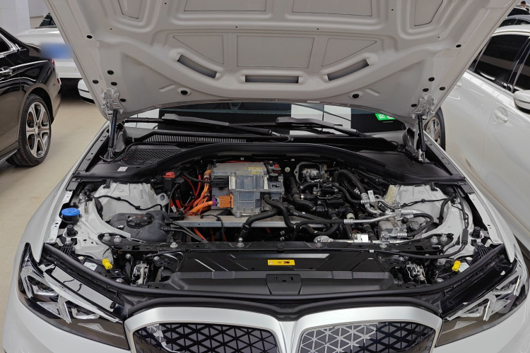 宝马i3 2025款 eDrive 35 L局部细节24