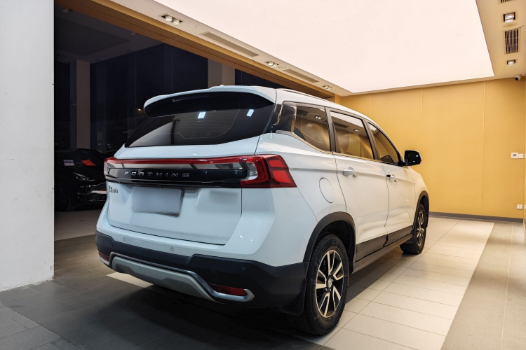 东风风行 风行T5 2020款 1.6L 手动舒适型 国VI车身外观6014