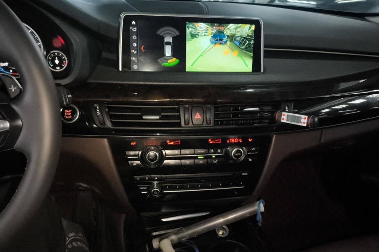 宝马X5(进口) 2014款 xDrive35i 典雅型局部细节16