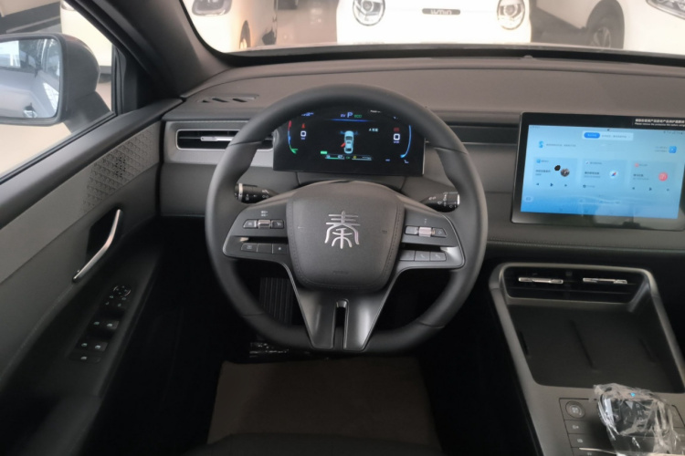 比亚迪 秦PLUS 2025款 DM-i 智驾版 55KM领先型中控内饰13