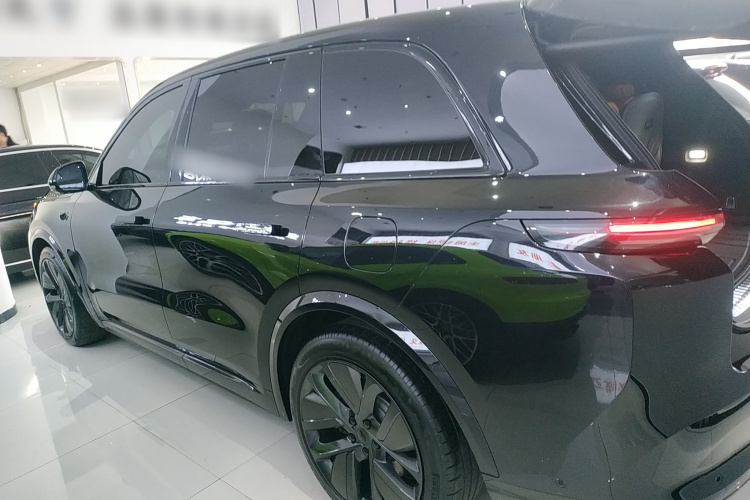 理想汽车 理想L8 2024款 Pro车身外观6003