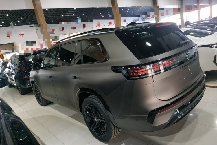 大众 2025款 途昂 Pro 450TSI 四驱登峰版车身外观4