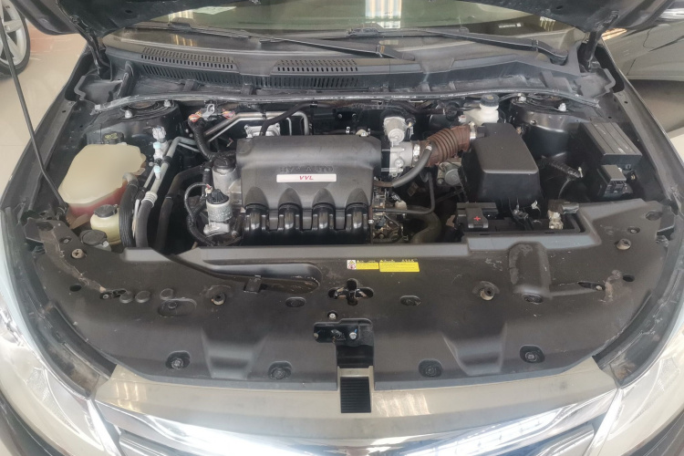 比亚迪 速锐 2016款 1.5L 手动精英型机舱底盘24