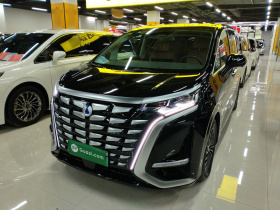 腾势D9 2022款 DM-i 970 四驱旗舰型