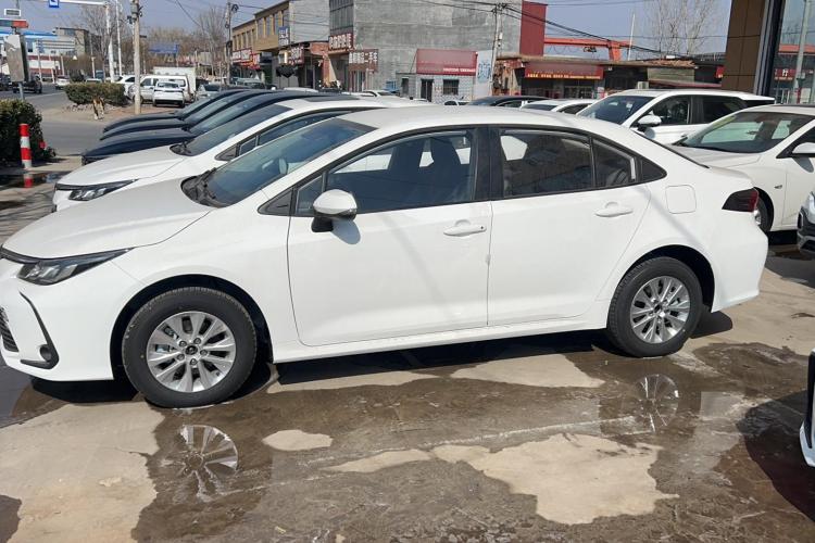 丰田 卡罗拉 2024款 1.2T 先锋版车身外观6005