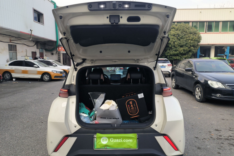 比亚迪 海鸥 2025款 305km 自由版机舱底盘23