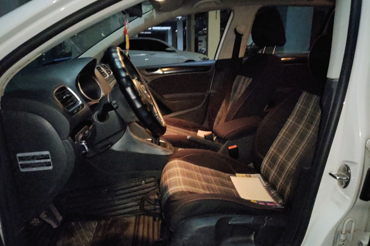 大众 高尔夫 2012款 1.4TSI 手动舒适型局部细节19