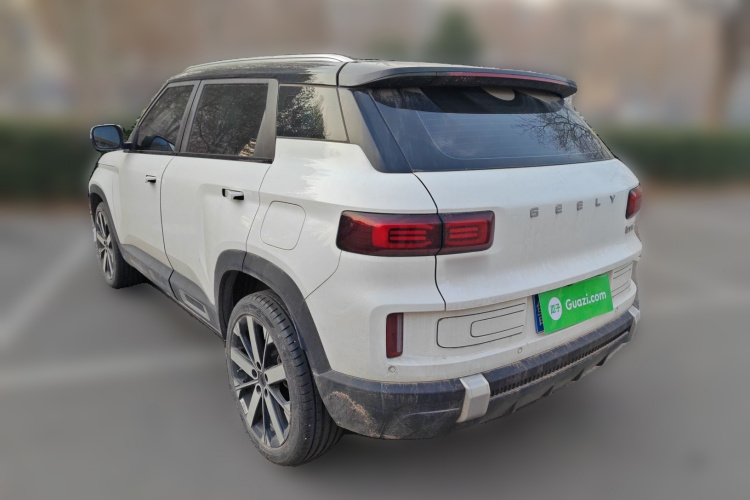 吉利汽车 吉利icon 2023款 1.5TD 巧克力醇巧版车身外观5