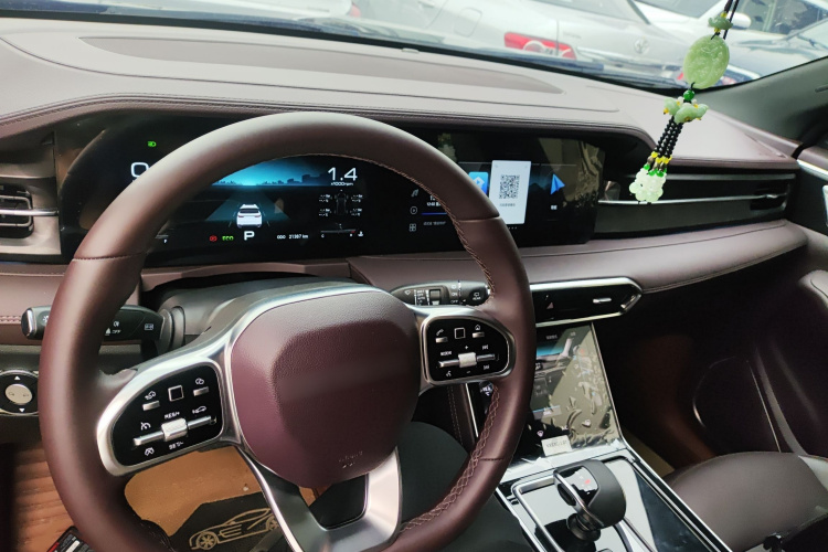 捷途X90 2023款 子龙 2.0T DCT常胜版 7座中控内饰7002