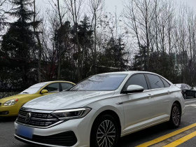 大众 速腾 2023款 200TSI DSG飞越版