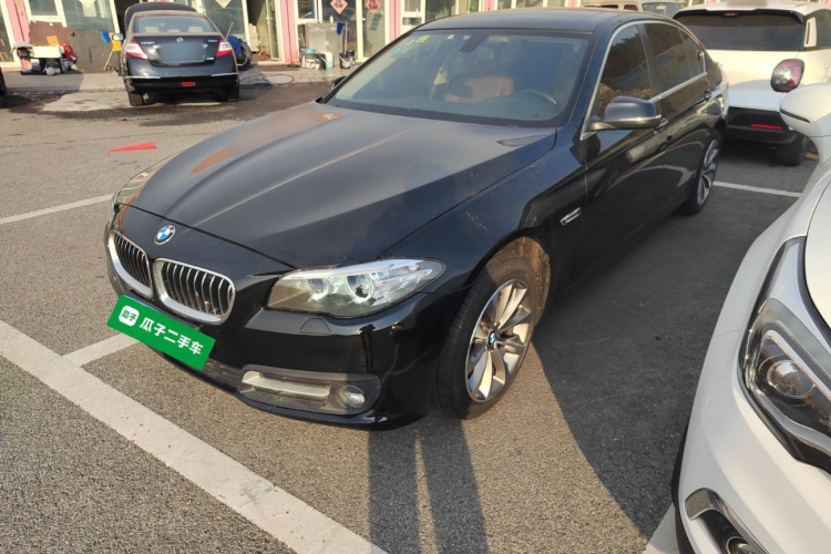 宝马5系 2017款 525Li 领先型车身外观1