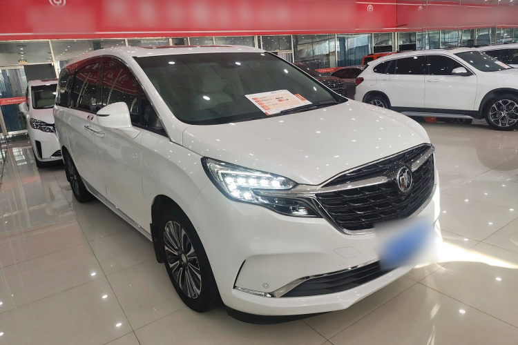 别克GL8 2022款 ES陆尊 653T 旗舰型车身外观3