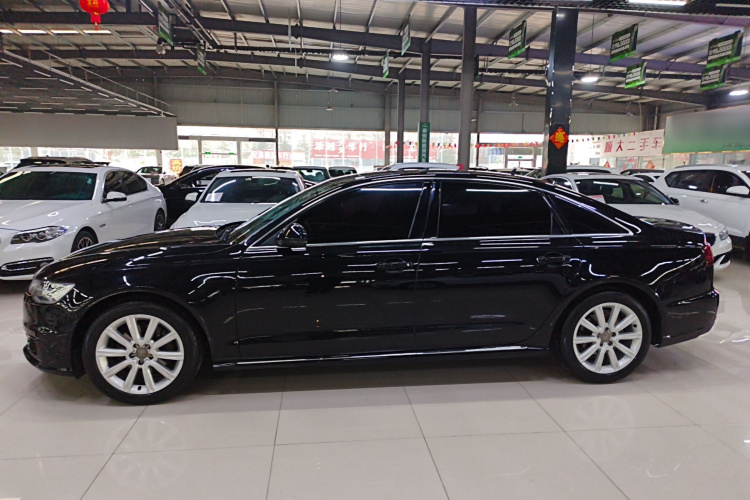 奥迪A6L 2018款 30周年年型 TFSI 进取型车身外观4