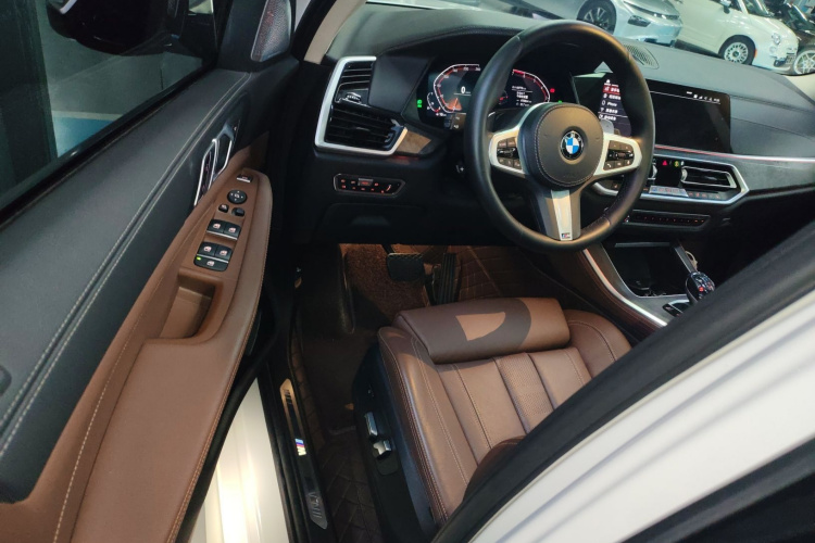 宝马X5(进口) 2020款 xDrive30i M运动套装中控内饰7003