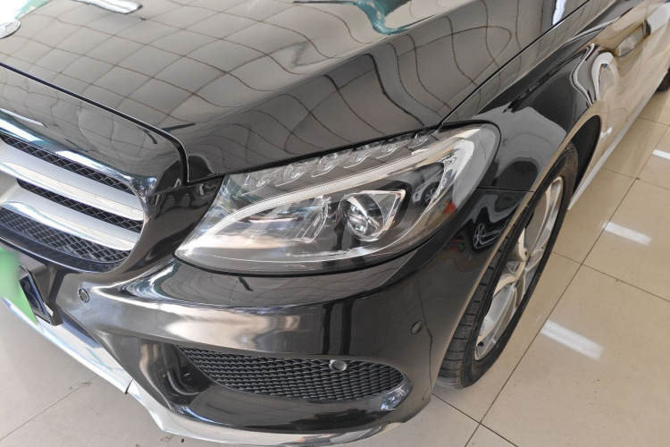 奔驰C级 2015款 C 200 L 运动型局部细节36