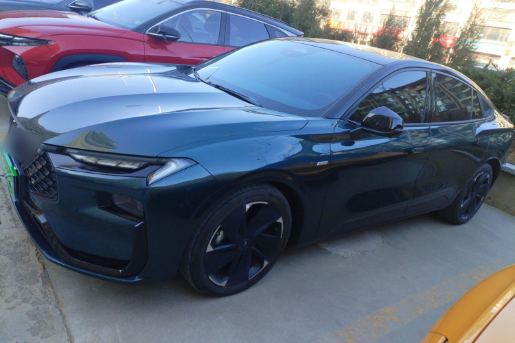 福特 蒙迪欧 2023款 1.5T E-混动 ST-Line车身外观4