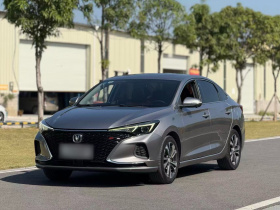 长安 逸动 2020款 PLUS 蓝鲸NE 1.4T GDI DCT旗舰型