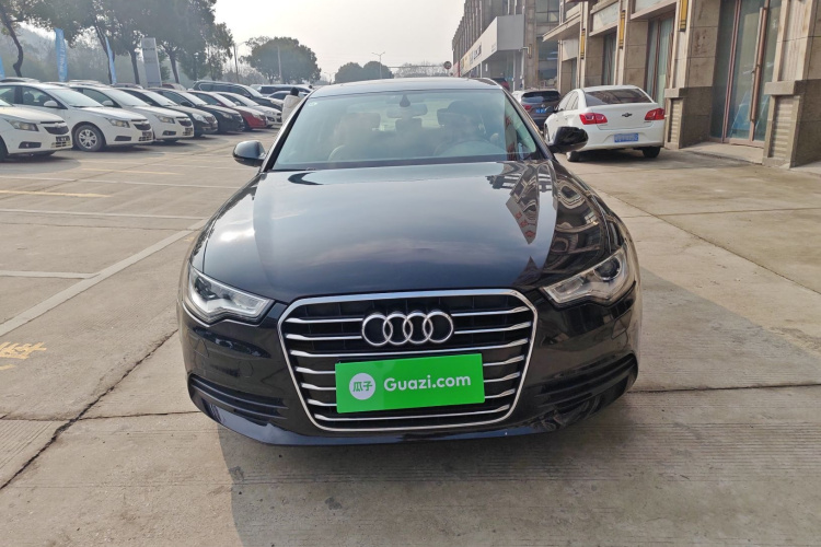 奥迪A6L 2015款 TFSI 百万纪念智领型车身外观2