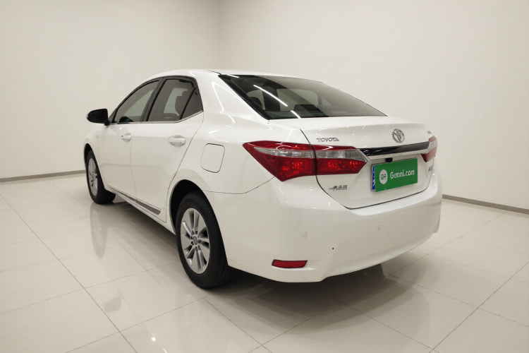 丰田 卡罗拉 2017款 1.2T CVT GL-i车身外观5