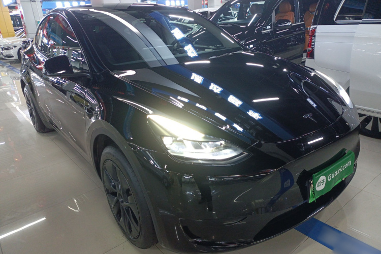 特斯拉 Model Y 2024款 后轮驱动版车身外观6002