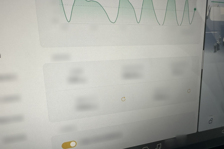 小鹏P7 2025款 702 长续航 Ultra车身外观6006